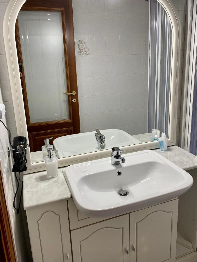 5Th Apartment Cuneo Buitenkant foto