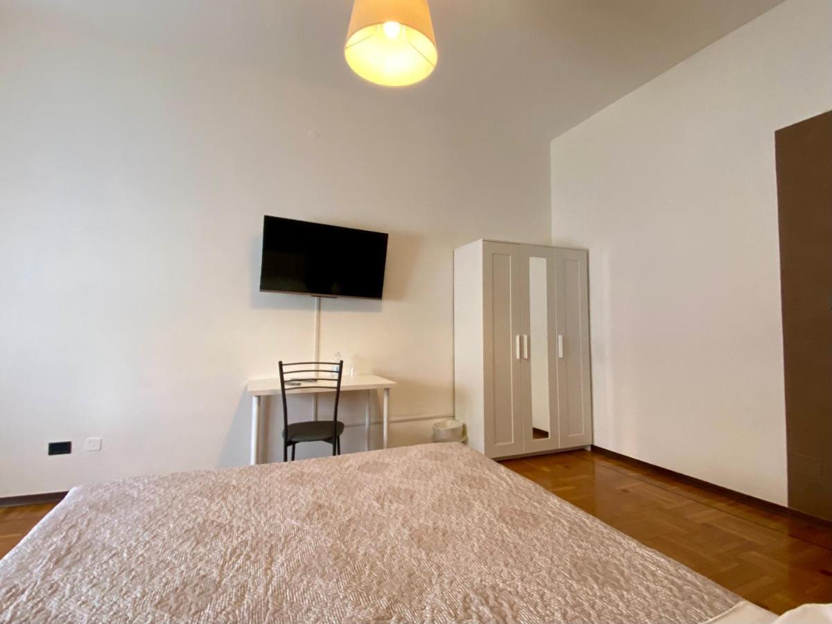 5Th Apartment Cuneo Buitenkant foto